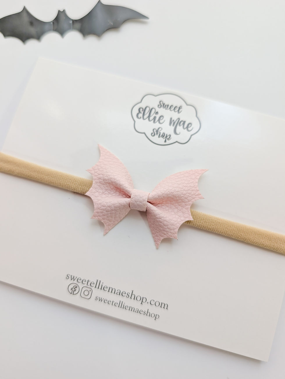 Thumbnail: Pale Pink | Mini Bat Bow