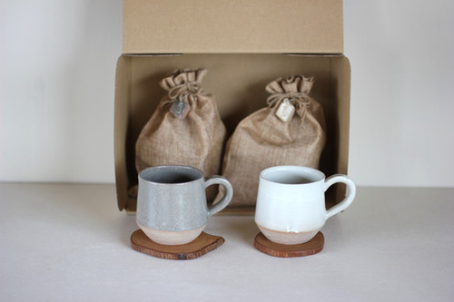 Loci ギフトボックス マグカップ2個 オリーブコースター2個、巾着2個