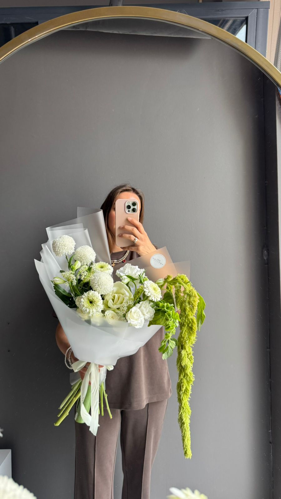 Миниатюра: Современный букет в мягких пастельных оттенках, собранный флористами в Аланье