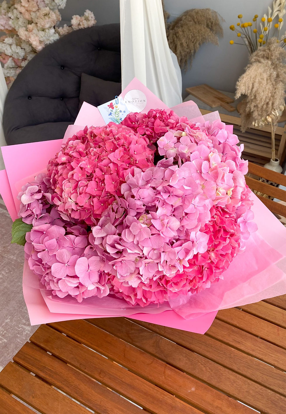 Букет из 11 гортензий