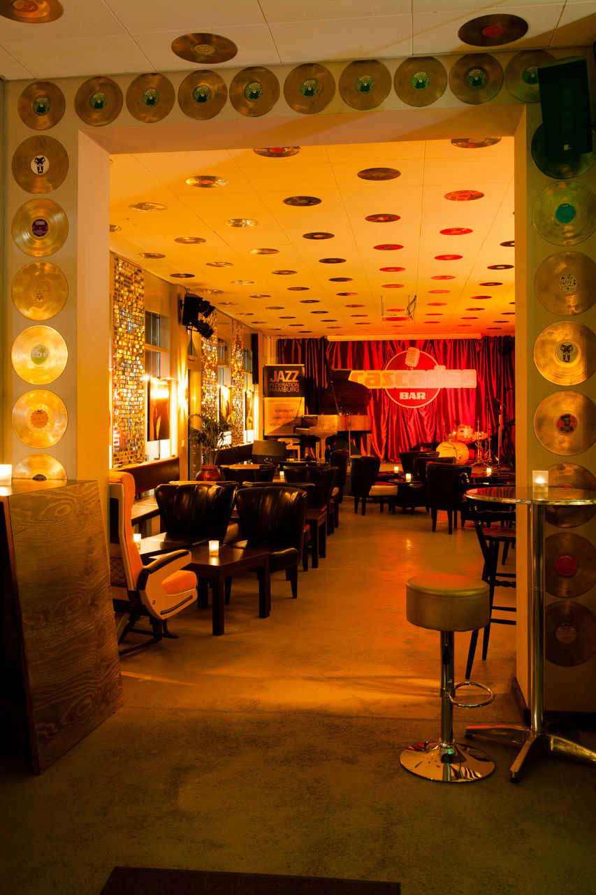 Paul Koncewicz_Cascadas Bar_Hamburg_13