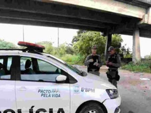 Motorista de app aparece morto e suspeita é de crime durante corrida