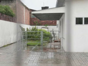 Moradores denunciam atraso em entrega de posto de saúde em Candeias