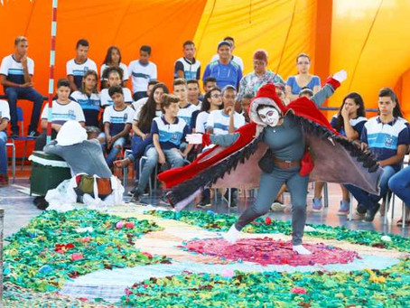 Estudantes da rede municipal do Jaboatão assistem espetáculo infantil da II Mostra Cultural