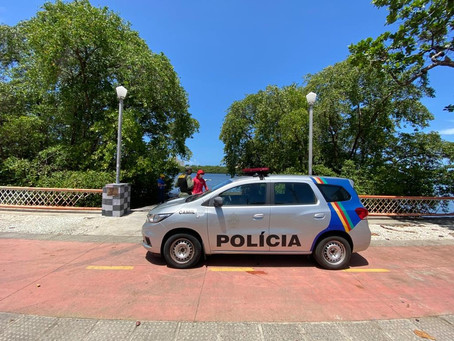 Corpo de homem é encontrado boiando no Rio Capibaribe, no Recife