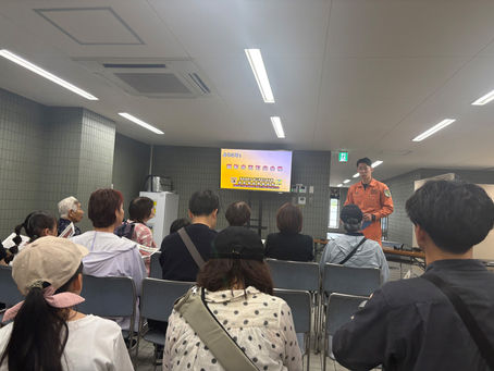 防災バス研修でハイパーレスキュー隊を見学しました