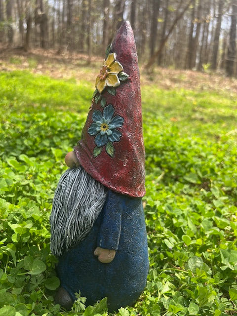 Thumbnail: Gnome with Flowered Hat