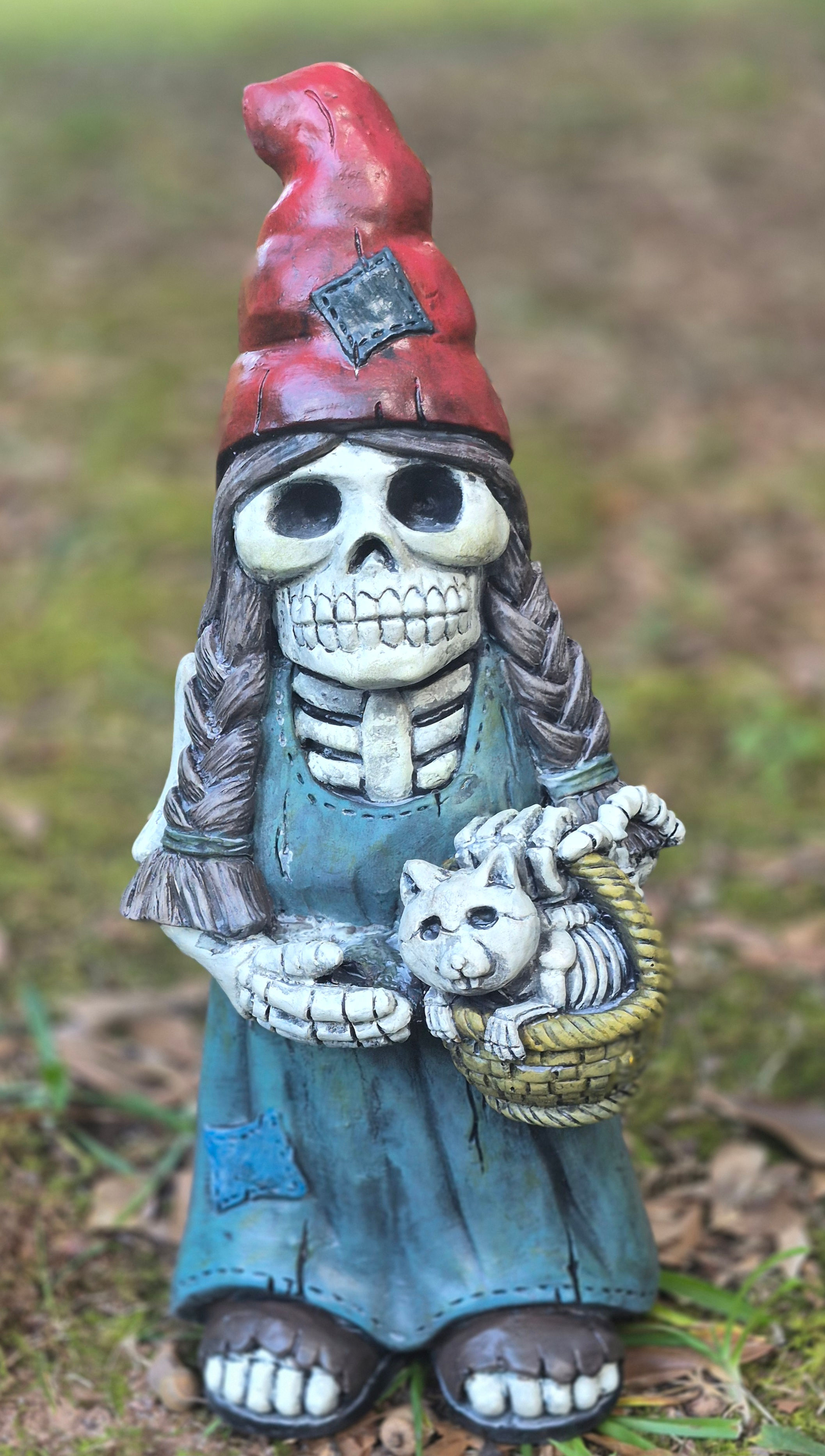 Mama Skeleton Gnome *QS