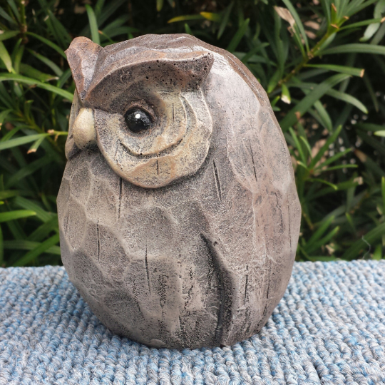 Thumbnail: Carved Wood Owl