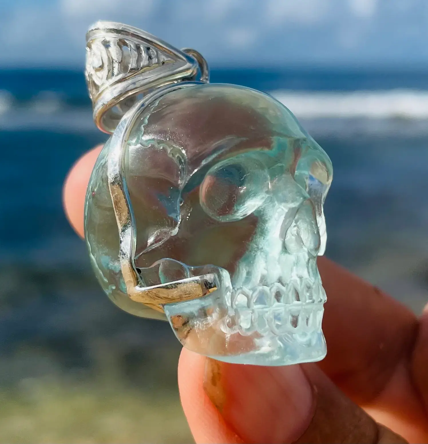 Pleidian Traveler Andara Skull Pendant
