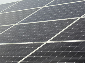 Question écrite : impacts de la norme NF C 15-100 sur l'installation de kits photovoltaïques