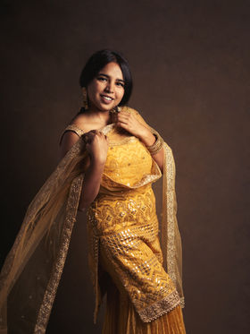 Woman in traditional Indian clothing