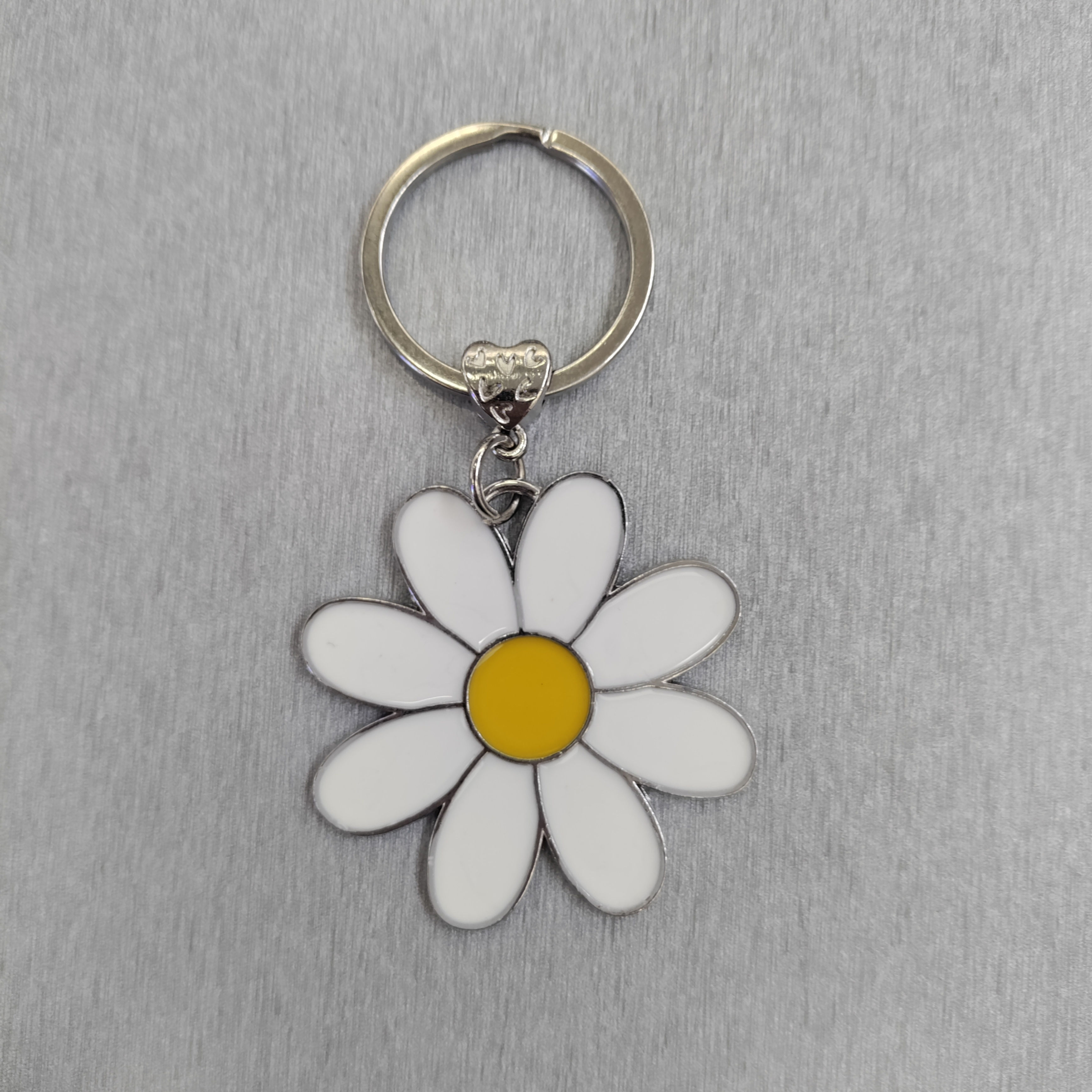 DAISY (WHITE)