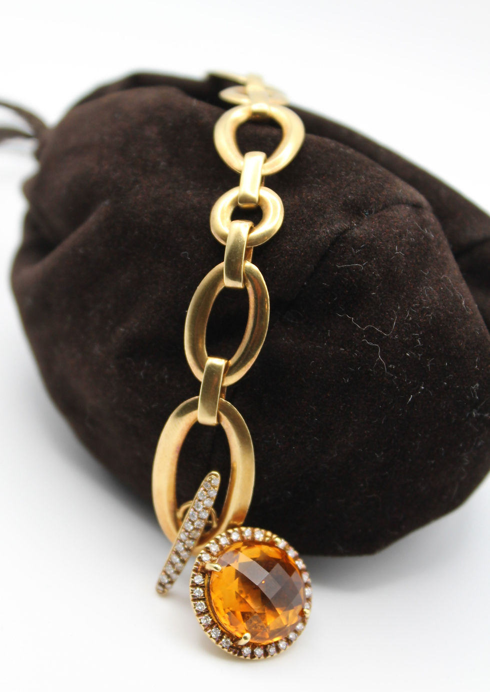 Thumbnail: 18K Yellow Gold Citrine and Diamond Statement Bracelet (0.38ctw)