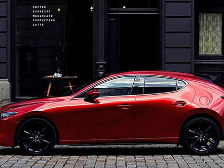 AUTO | Estreia mundial do novo Mazda3 em Los Angeles