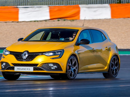 AUTO | Para viver e desfrutar, venha conhecer o novo Renault Mégane R.S. Trophy