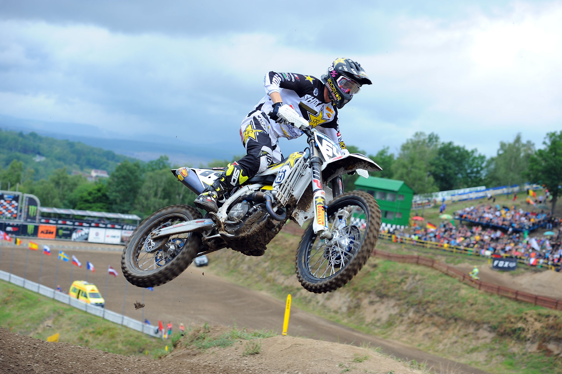 569-mx13-covington-action