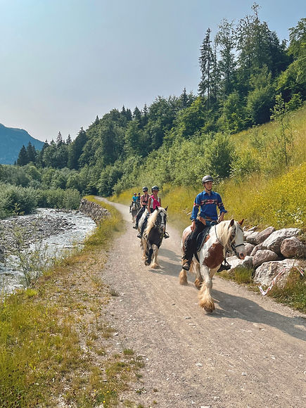 balade à cheval dérêches juin 2023 (3).jpg