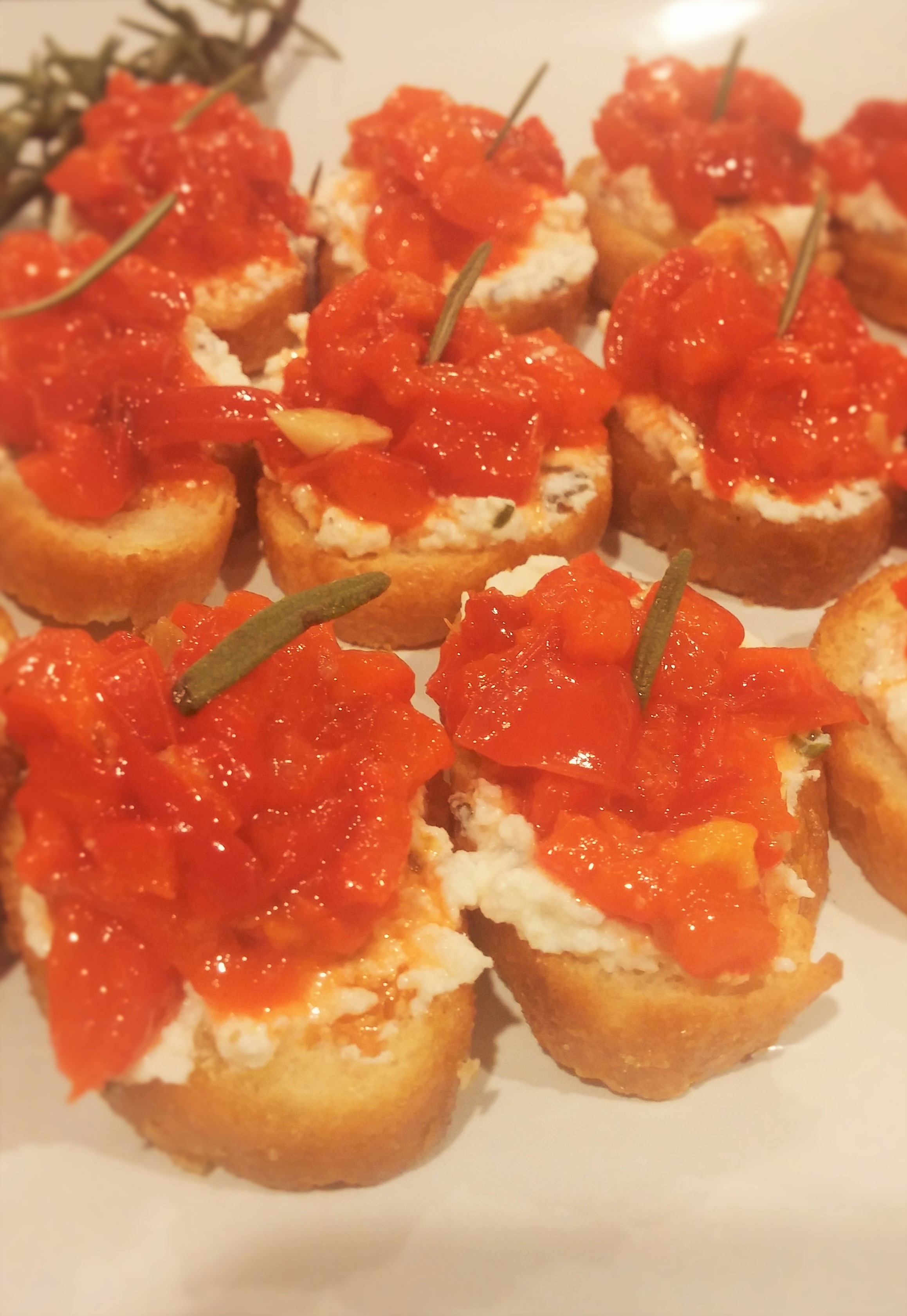 Roasted Red Pepper Crostini