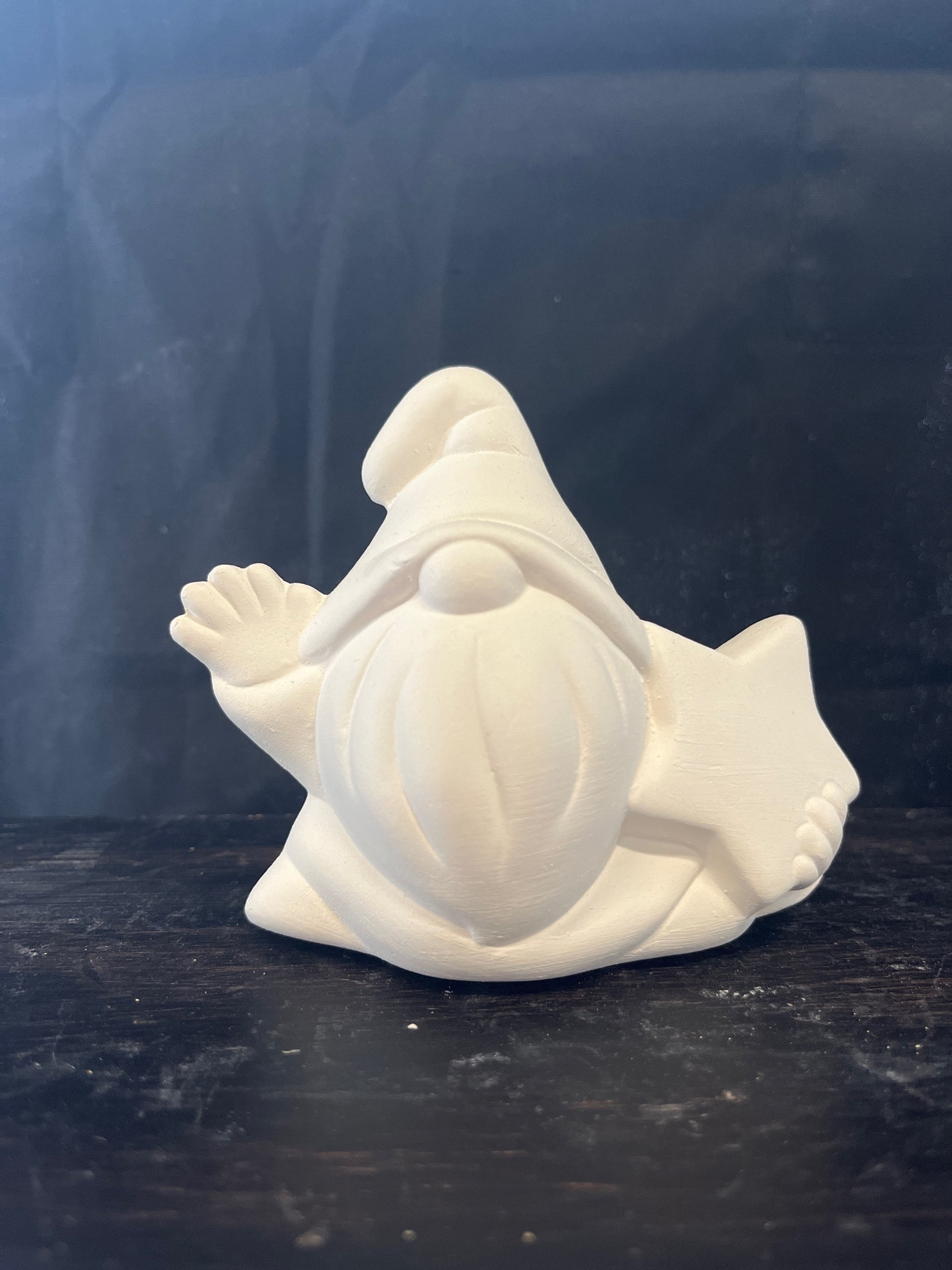Gnome with star