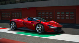 Ferrari又出新車，中置V12可輸出830匹純正“意大利”馬力