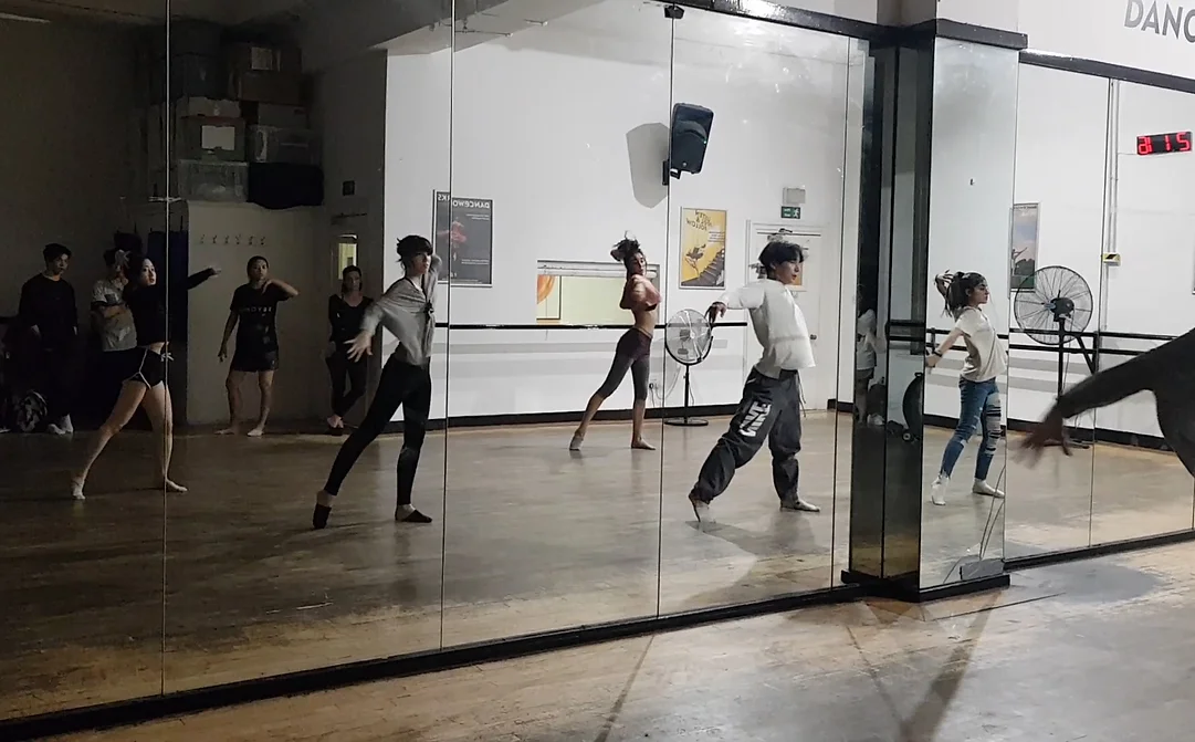 LYRICAL CLASS LONDON