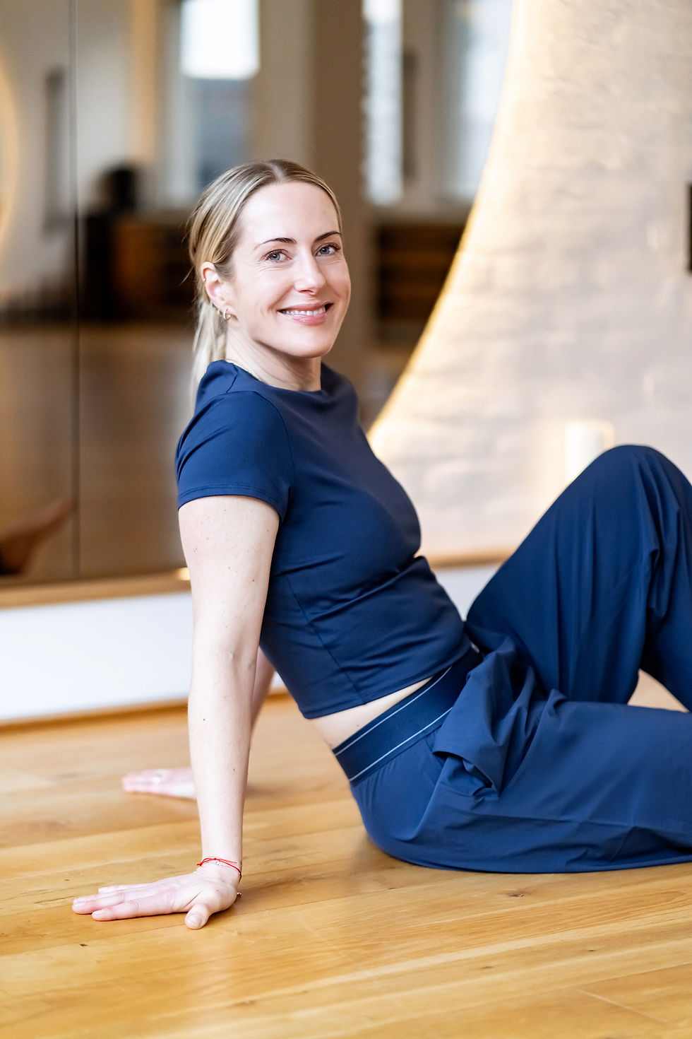 Alexa von Heyden Gründerin von SOULSPORTS in einem Fitnessstudio.