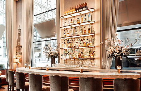Lounge on Pearl - The Wall Street Hotel.JPG