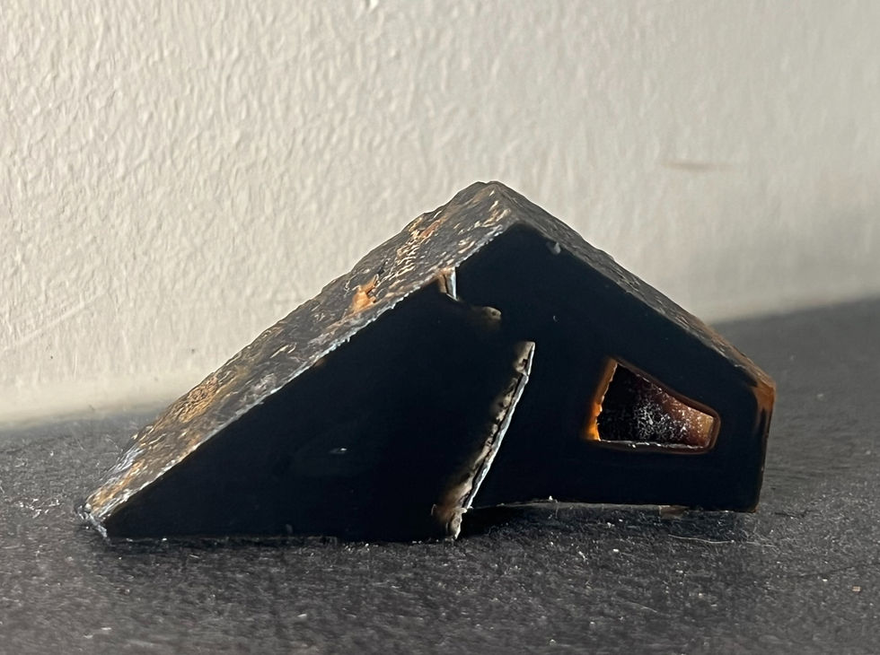 Thumbnail: Rare Black & Orange Polyhedral Agate