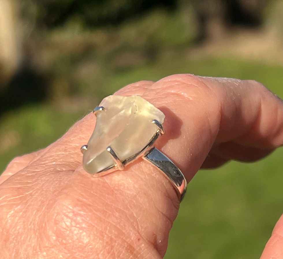 Thumbnail: Libyan Desert Glass 925 Silver Ring – Size 10