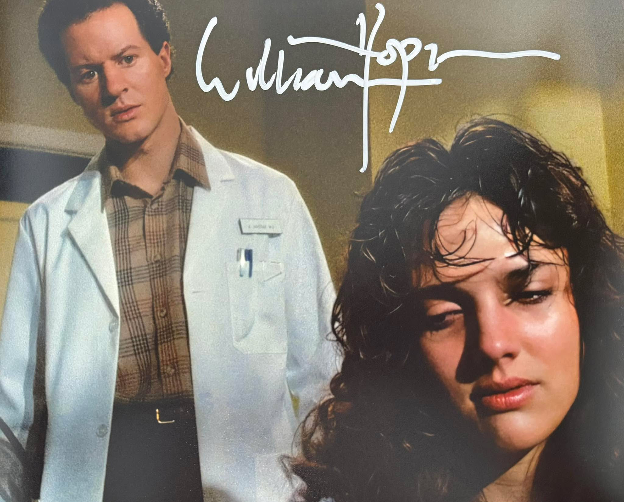 William Hope Signed Aliens Doctor White 10x8" Print