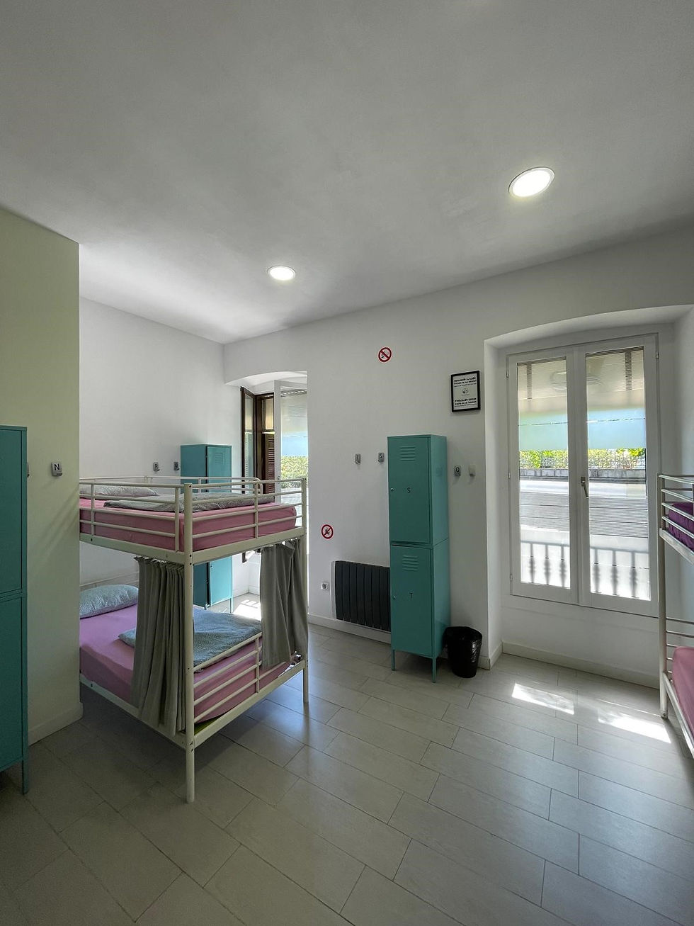 hostel san sebastian 13