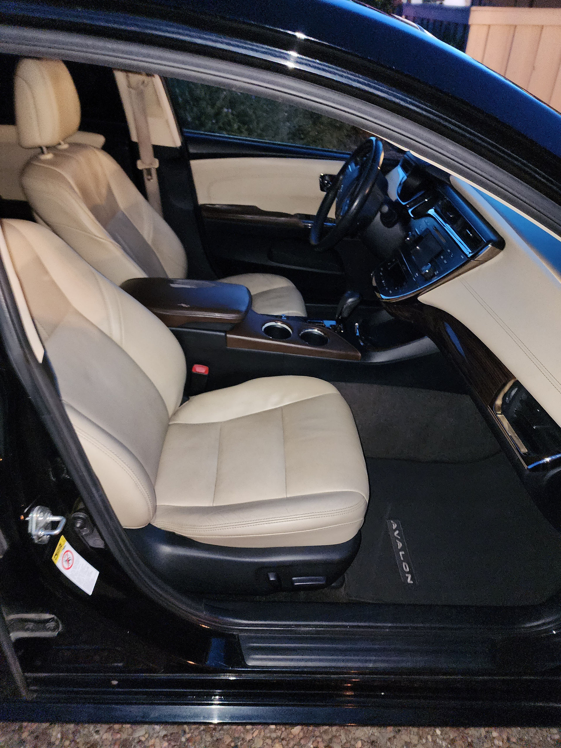 Interior Leather Detailing Napa Toyota Avalon