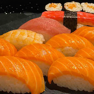 42. Sushi Groß 10 Stk+3 Maki