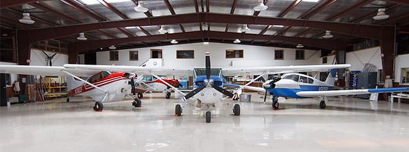 hangar.jpg