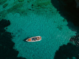 φωτογράφιση του σκάφους blues stories yachting στα Σύβοτα