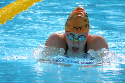 Brustschwimmen Nahaufnahme.jpeg