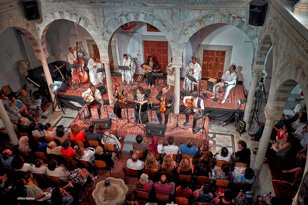 Sidi bou Saïd concierto 4-1.jpg
