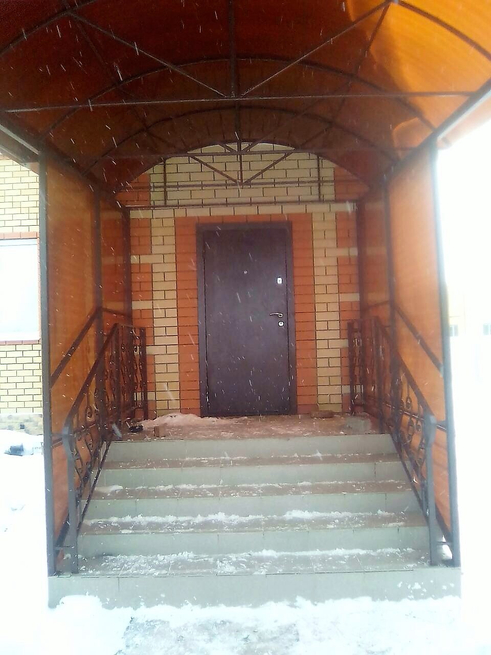 Металлический навес