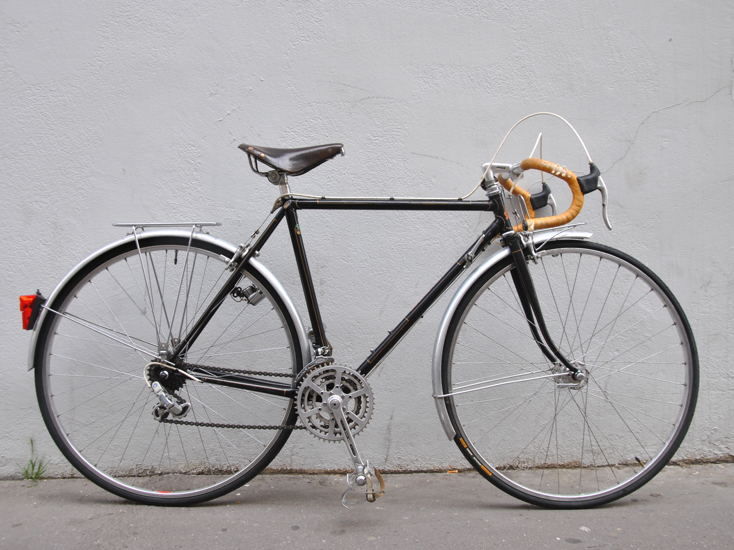 Делал ли юрий петрович самойлов велосипеда из алюминиевых труб