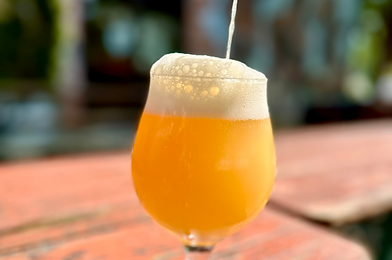 Hefe Square Pour.png