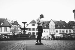 Reportage photo de courses ultra distance à travers l'Europe. Ce sont des courses sans assistance. P