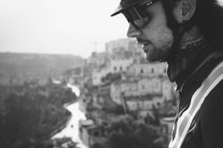 Reportage photo de courses ultra distance à travers l'Europe. Ce sont des courses sans assistance. P