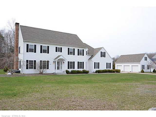 89 Whittaker Drive, Stonington