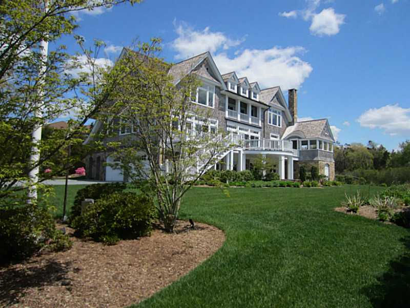 58 Ocean View Hwy, Westerly