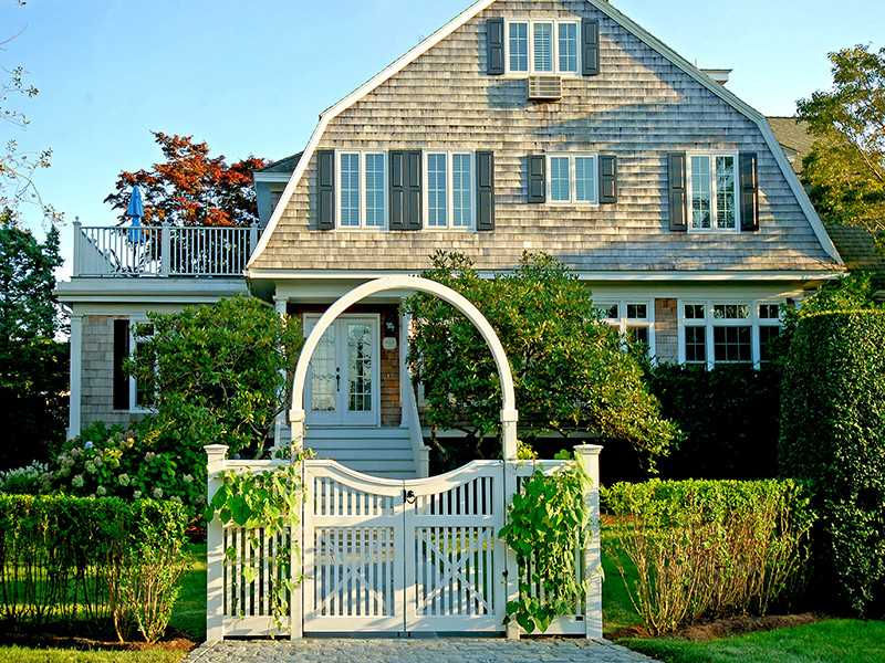 291 Watch Hill Road, Westerly