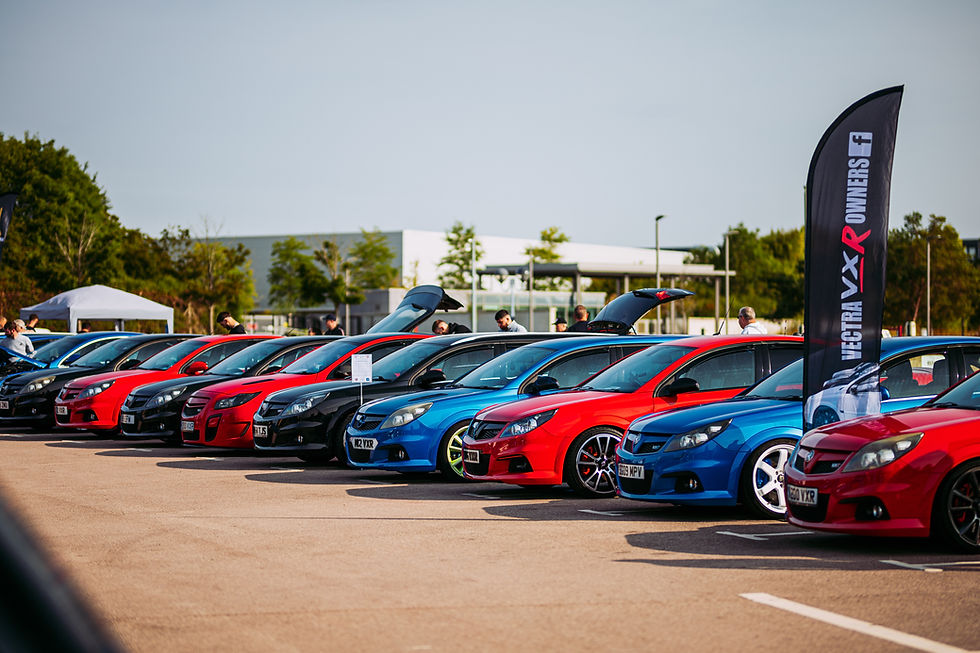 VauxALL-AP-18-08-24-447453