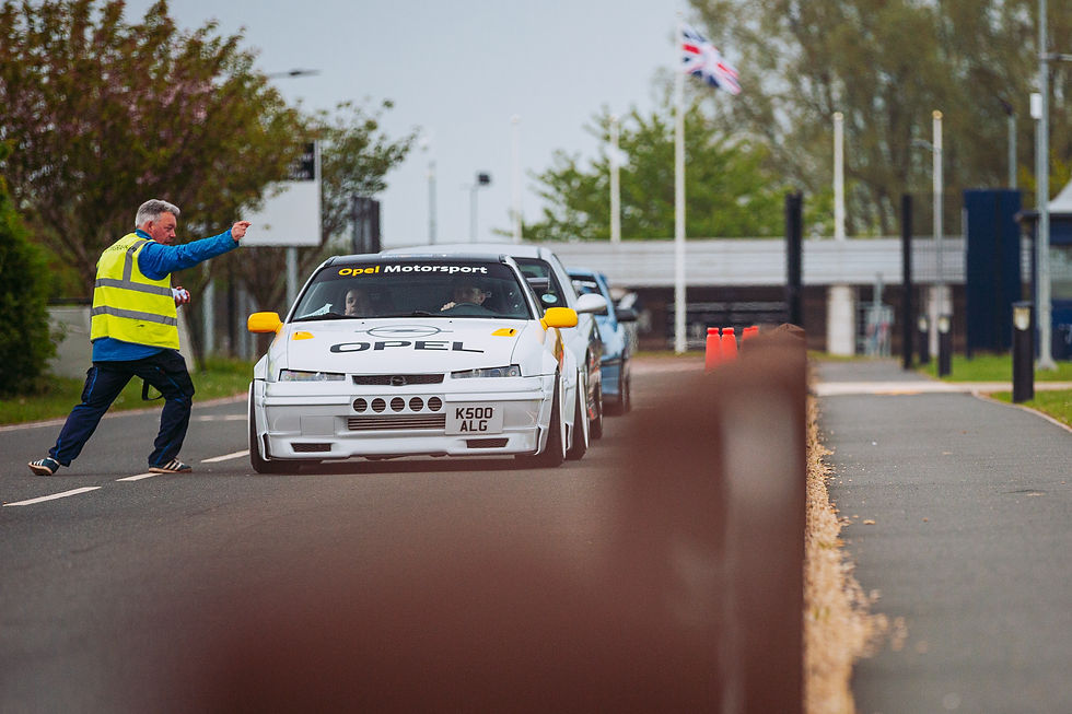 Vaux-All-AP-13-05-164680