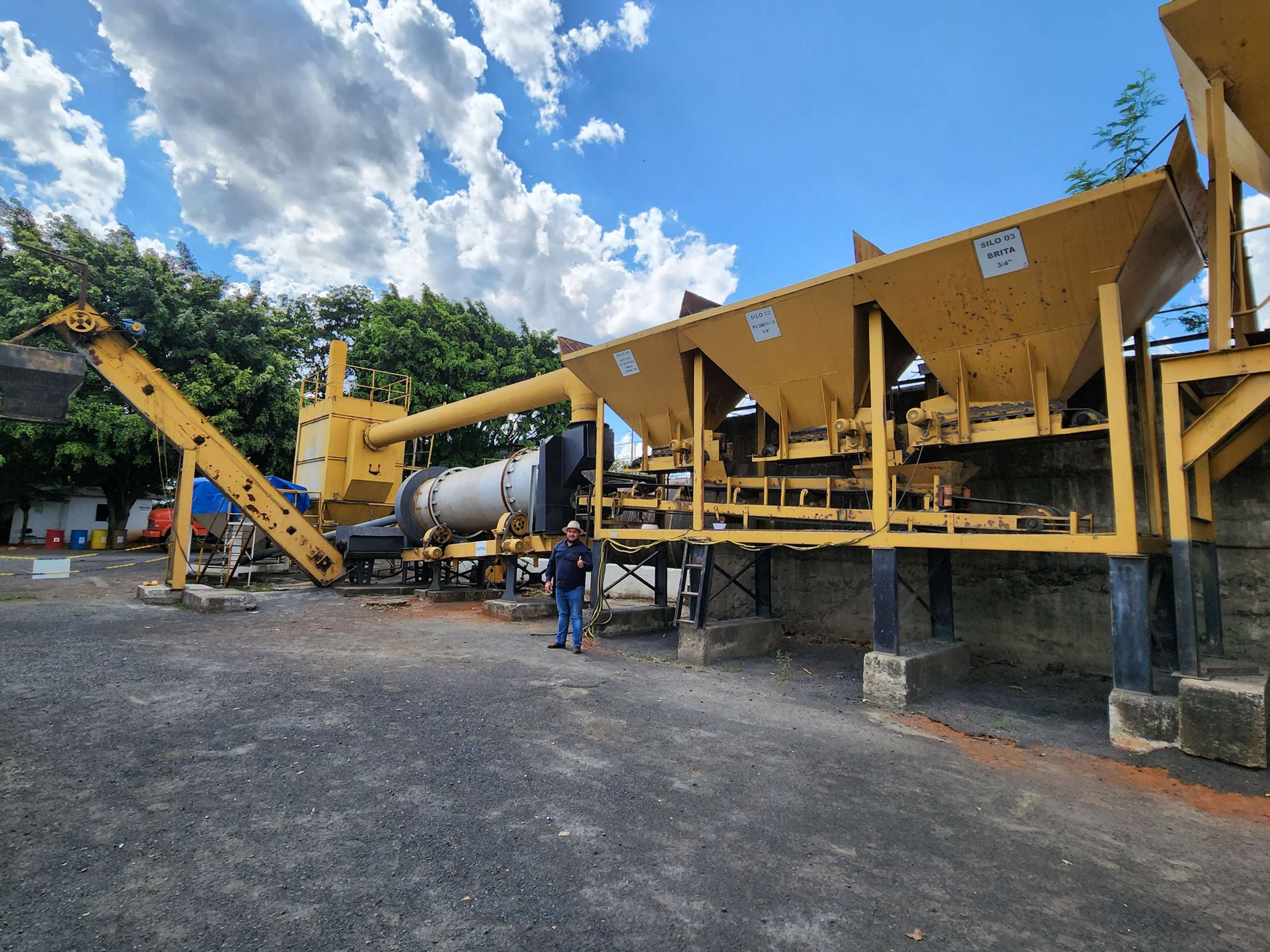 Usina de asfalto CIBER fixa 40/60 TON 