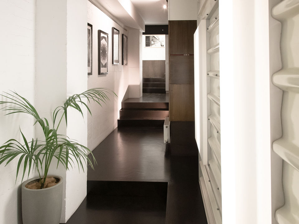 Entrance hall_62 Regent_001.jpg